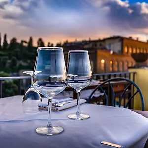 La Scaletta Al Ponte Vecchio Hotell