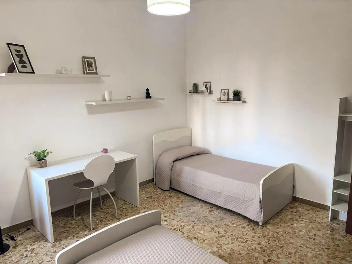 شقة Dimora D'Arte - Dove Il Viaggio Sa Di Casa فلورنس إيطاليا
